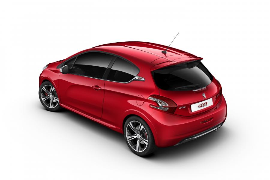  Peugeot 208 GTi 2012 года  (фото 21 из 32)